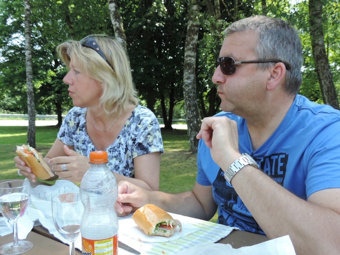 WE VOERSTREEK MG 109